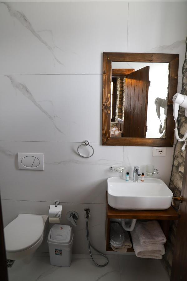 Koroni Boutique Hotel Berat Eksteriør bilde