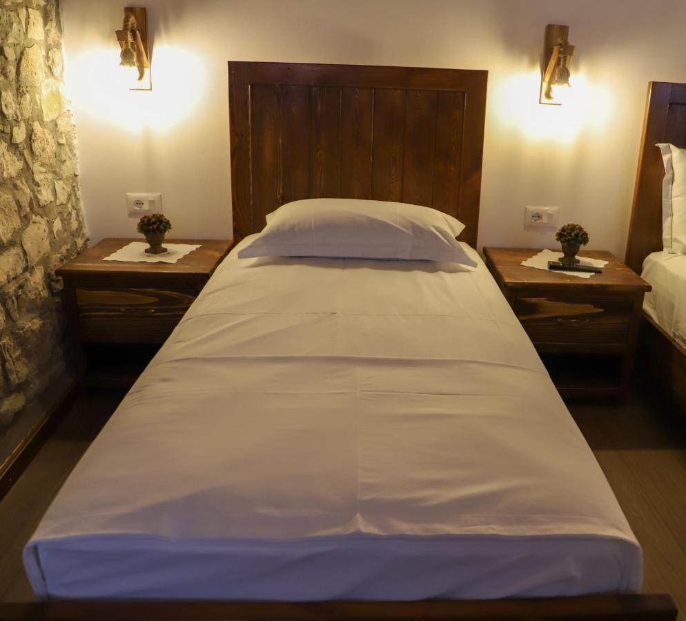 Koroni Boutique Hotel Berat Eksteriør bilde
