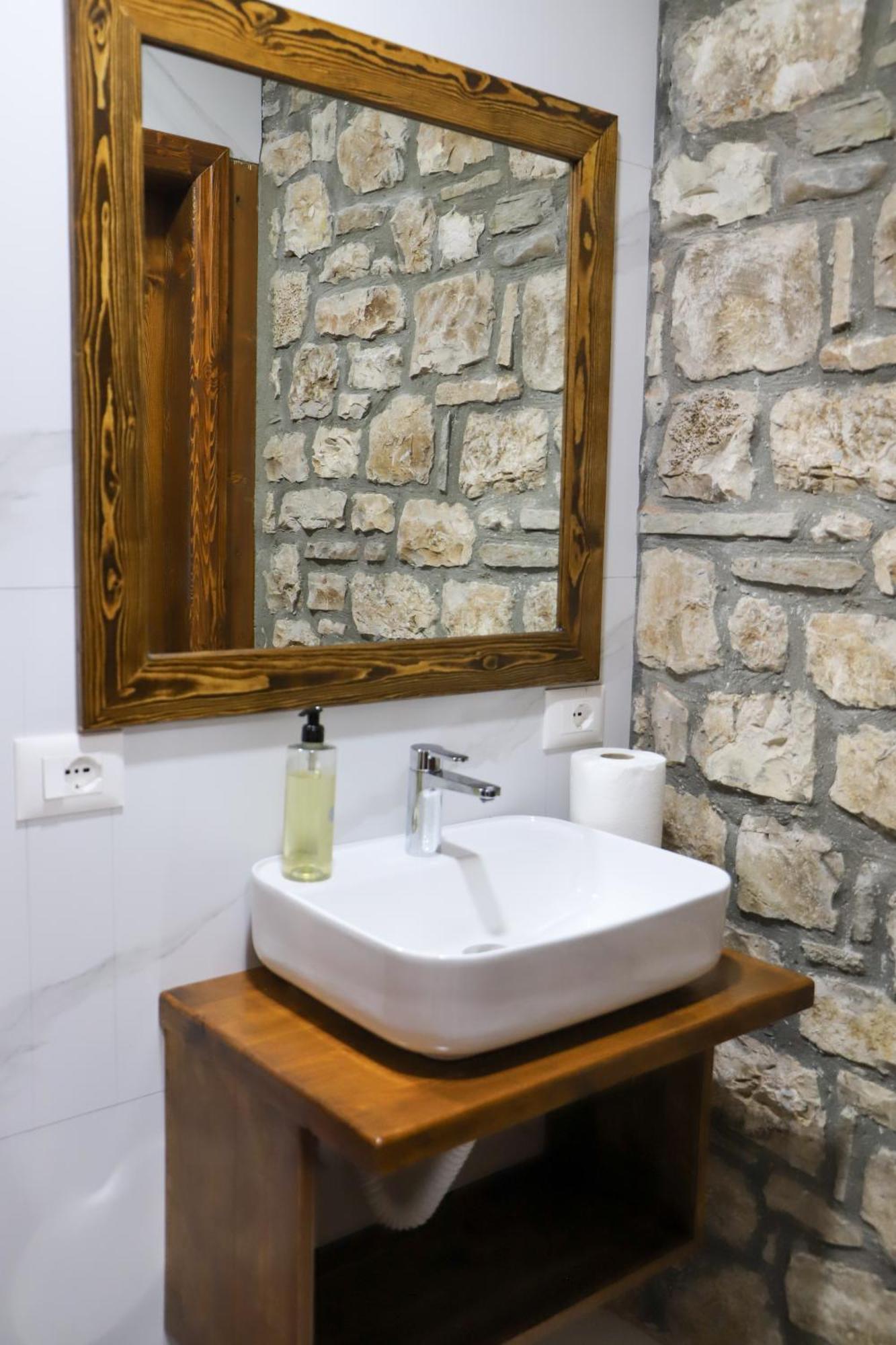 Koroni Boutique Hotel Berat Eksteriør bilde
