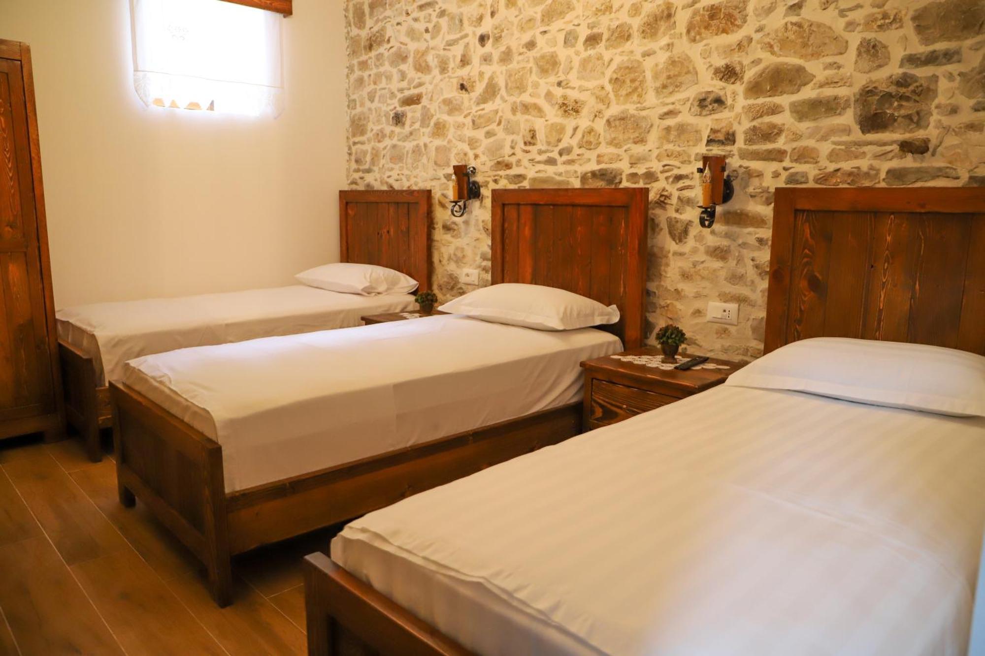 Koroni Boutique Hotel Berat Eksteriør bilde